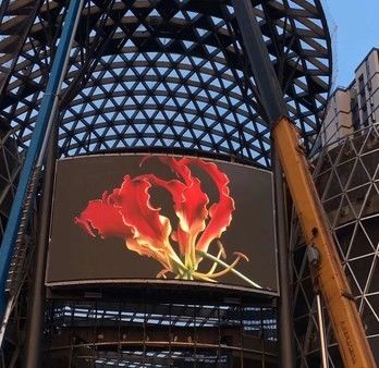 Custom Outdoor LED Video Walls Screen P8 Waterdicht IP65 ijzeren kast