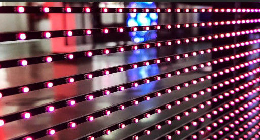 Eenvoudig te onderhouden 75% transparant glazen LED-scherm met lange levensduur