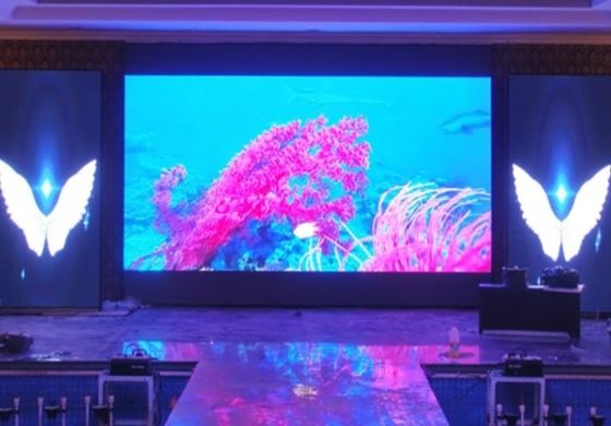 Duurzaam HD SMD1515 gordijntoneel achtergrond led scherm 1,8m led paneel