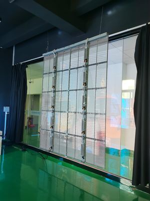 75% transparant LED-display Installatieruimte voor binnen en buiten