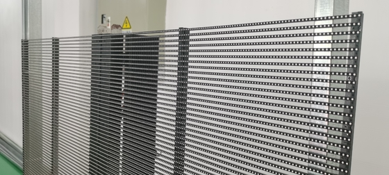75% transparant LED-display Installatieruimte voor binnen en buiten