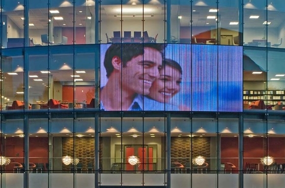 Breed kleurengamma Transparant glas LED-display Lichtgewicht