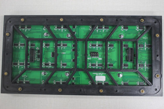 Hoge resolutie, vast aan de muur gemonteerd buitenshuis LED-display met een maximaal stroomverbruik van 800W/m²