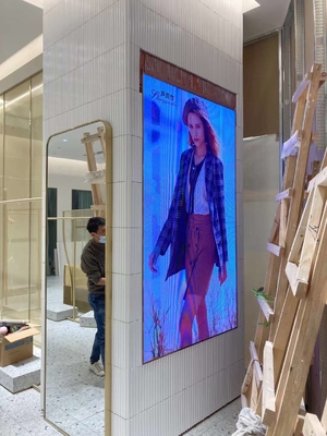 32 * 16cm Animatie Klein Pixel Led Display ODM 640 * 480mm Kas