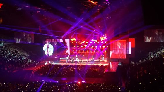 Het LEIDENE van de hoge Resolutiehd Huur Vertoningsscherm P2.976 P3.91 P4.81 voor het Stadium van de Huwelijkskerk