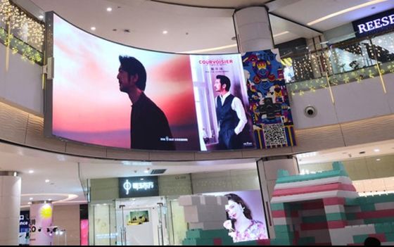 Flexible Column Led Display met ROHS voor Retail Shop Reclame uit China