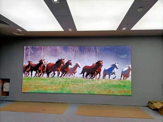 Digitale signage muur 3840Hz P4 Led video muur reclame 320 * 160mm