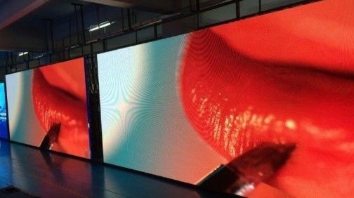 Advertentie P3.076 Indoor Full Color LED Display Die Casting Aluminium