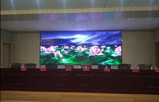 Kleurrijk Vierkant Binnen Full Color LED Display P2.5 voor Vierkante Zuil 640x480mm Spuitgietaluminium