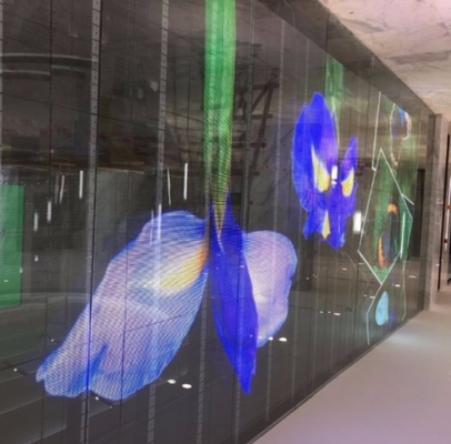 220W/ M2 de Transparante Vertoning 5000nits 7.8mm HOOFD van Mesh Screen Outdoor Glass Window
