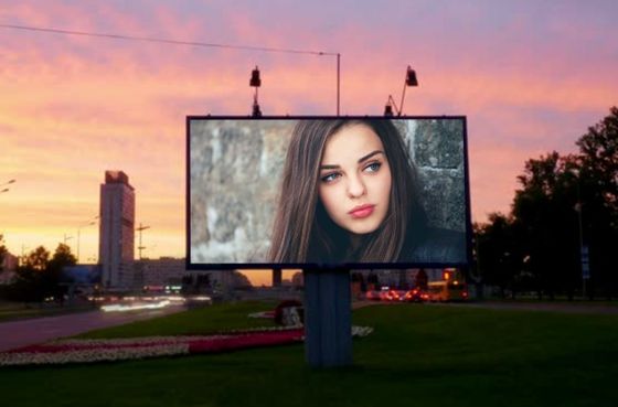 Outdoor LED Video Walls P3.91 Voor Reclame Digitale Billboards 500*1000mm Outdoor Serie