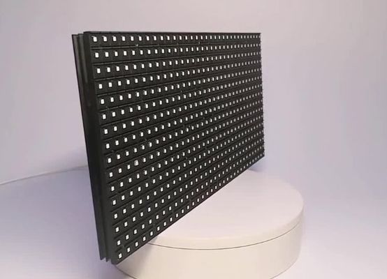 Buiten LED Videoschermen P10 Displays 1R1G1B Enkele Zuil Type SMD3535